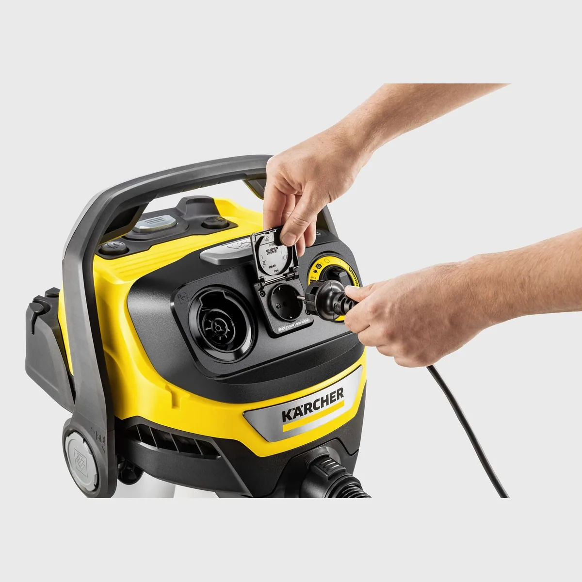 KÄRCHER WD 7 Control P S 30/6/35/T, beutellos, 1400 W, mit Bluetooth-Fernbedienung 3