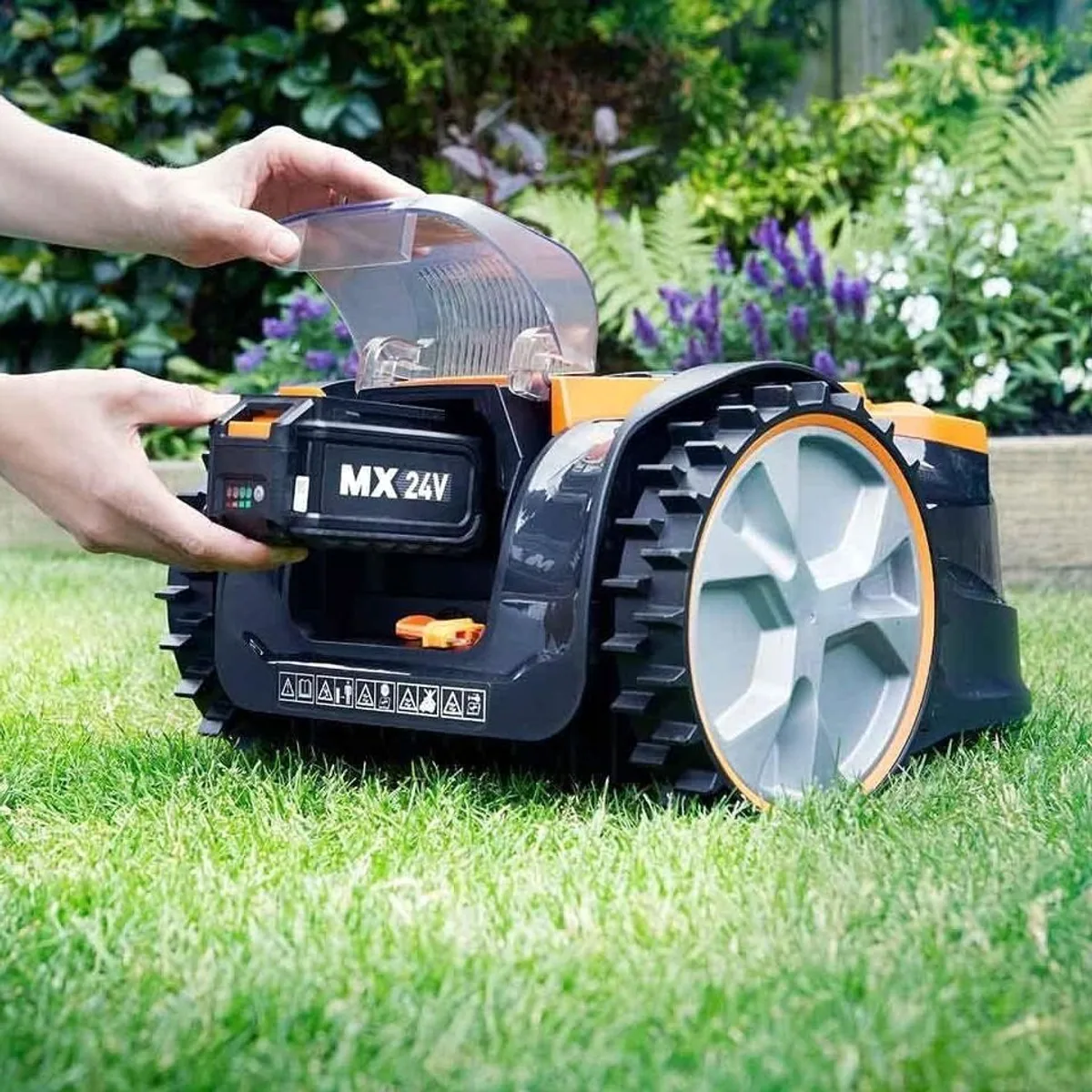 Lawnmaster Rasenmähroboter OcuMow VBRM16, kabellos, bis 150 m², Hindernisvermeidung 5