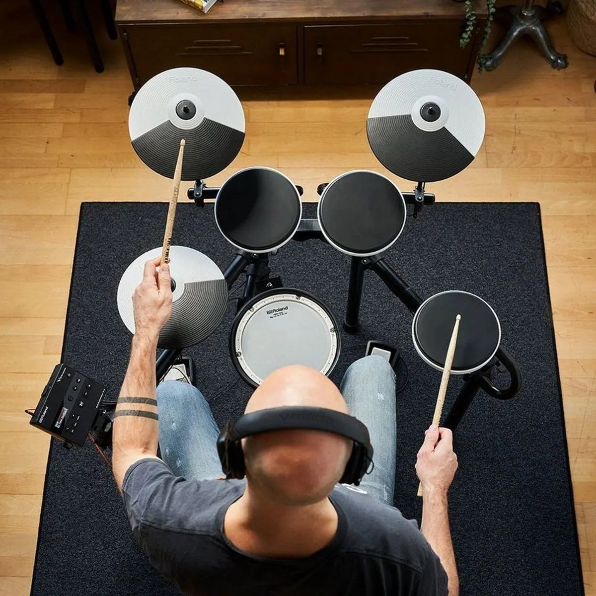 Roland TD-02KV E-Drum, vielseitiges Set für Einsteiger, integrierte Übungsfunktionen 4